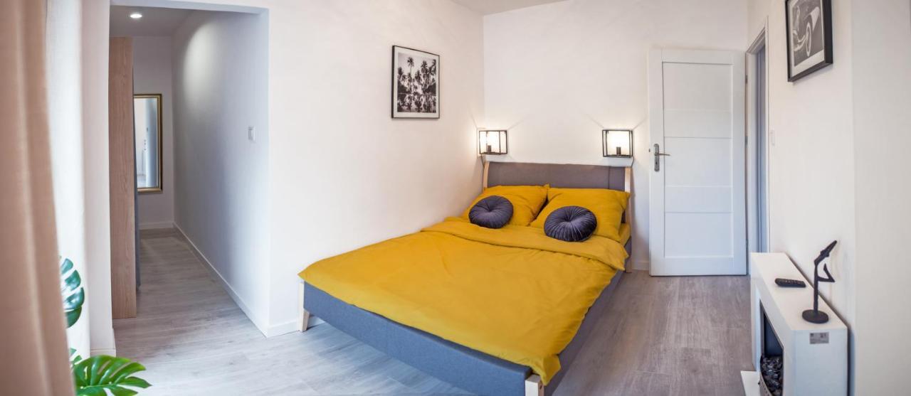 Corso No 7 Apartment Szczawno-Zdroj Buitenkant foto
